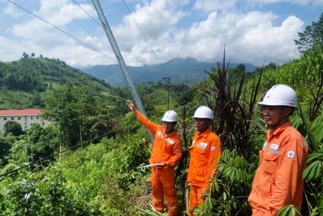 PC Hà Giang khẩn trương ứng phó thiên tai, khắc phục sự cố lưới điện