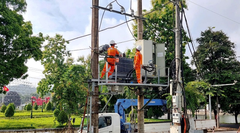 PC Yên Bái: Nâng cao công tác quản lý vận hành nhằm đảm bảo cấp điện ổn định những tháng cuối năm 2024