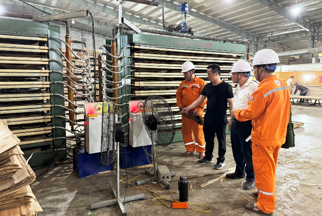 PC Lạng Sơn: Chung tay cùng cộng đồng xây dựng tương lai xanh thông qua thói quen tiết kiệm điện