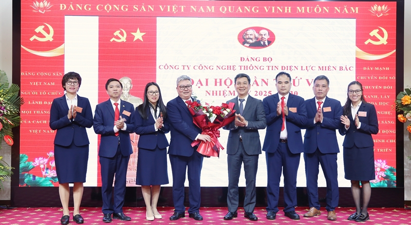 Đại hội Đại biểu Đảng bộ Công ty Công nghệ thông tin Điện lực miền Bắc lần thứ VI diễn ra thành công tốt đẹp