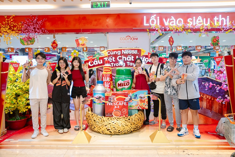 Hơn 70.000 gia đình Việt cùng Nestlé “Cầu Tết chất lượng” trong tay