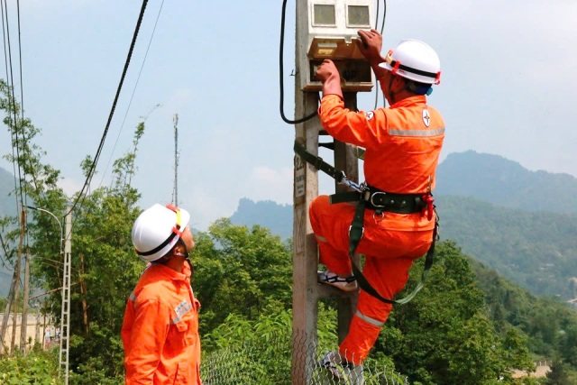 PC Lào Cai: Đẩy mạnh chuyển đổi số hệ thống đọc xa công tơ sang EVNHES nhằm hoàn thiện nền tảng dữ liệu cho lưới điện số