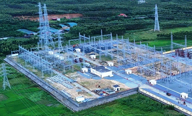 Trạm biến áp 220kV Bá Thiện được nâng công suất lên gấp đôi nhằm tăng cường đảm bảo điện cho tỉnh Phú Thọ