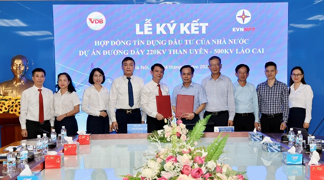 EVNNPT và VDB ký kết hợp đồng tín dụng đầu tư của nhà nước Dự án đường dây 220kV Than Uyên – 500kV Lào Cai