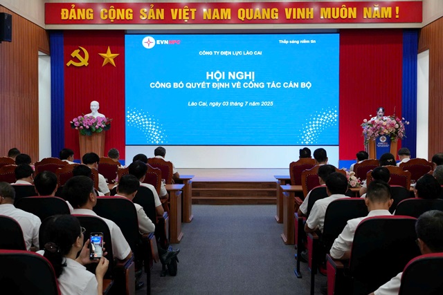 PC Lào Cai tổ chức Hội nghị công bố và trao quyết định bổ nhiệm cán bộ sau sáp nhập