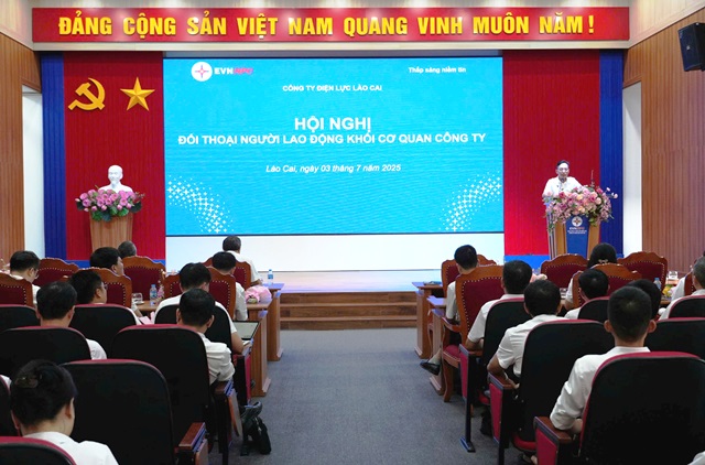 PC Lào Cai tổ chức Hội nghị đối thoại với người lao động sau sáp nhập