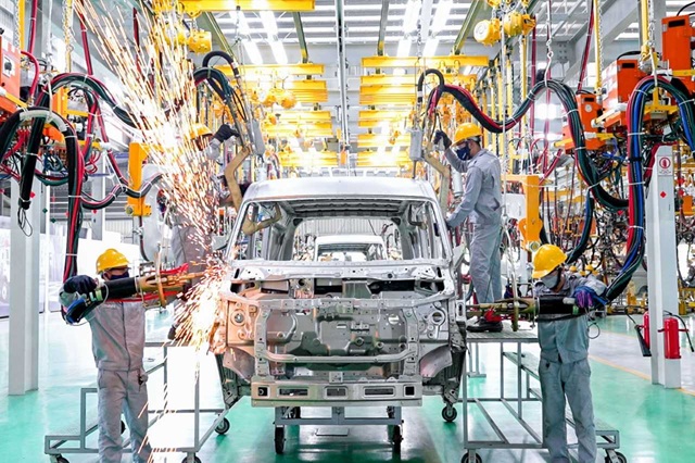 Sản xuất công nghiệp tiếp tục xu hướng tăng trưởng tích cực 