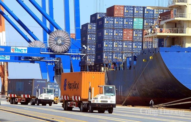 Xuất nhập khẩu khởi đầu năm 2026 với nhiều tín hiệu vui