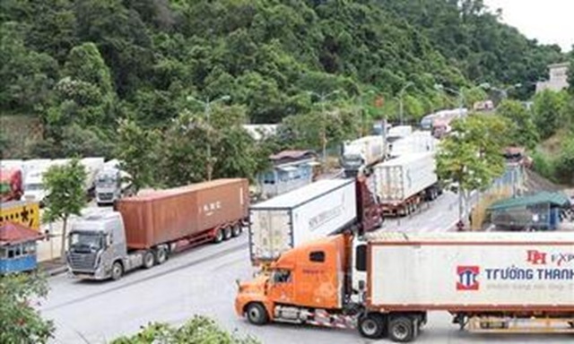 2 ngày, 3.822 xe hàng hóa xuất nhập khẩu qua cửa khẩu tỉnh Lạng Sơn