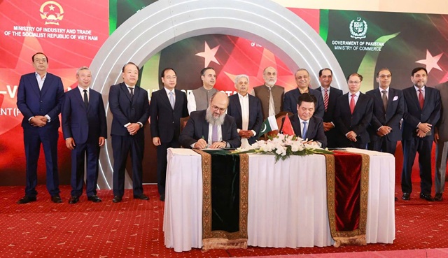 Bộ trưởng Nguyễn Hồng Diên chủ trì Diễn đàn Doanh nghiệp Việt Nam – Pakistan và ký Tuyên bố chung về việc khởi động Đàm phán Thỏa thuận Thương mại Ưu đãi Việt Nam - Pakistan