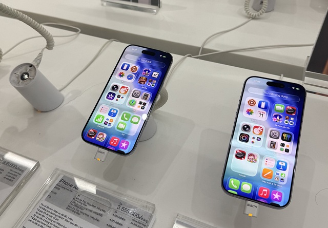 iPhone Air giảm tới 10 triệu đồng, thấp nhất từ khi mở bán