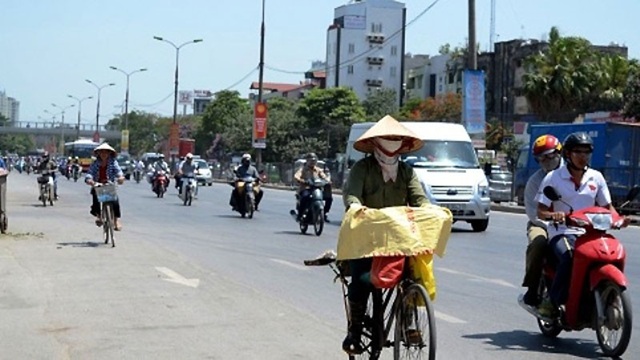 Thời tiết ngày 12/8: Bắc Bộ và Trung Bộ nắng nóng, Nam Bộ có mưa lớn cục bộ