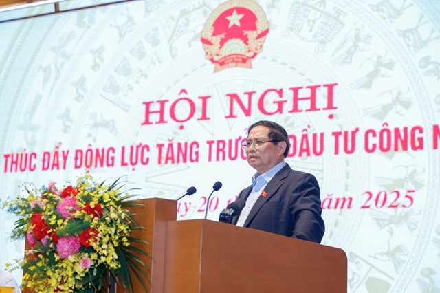 Thủ tướng: Quyết tâm giải ngân 100% vốn đầu tư công năm 2025