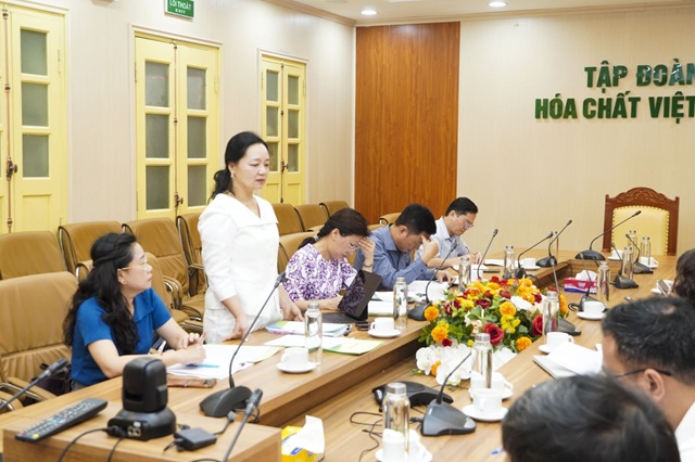 Bộ Công Thương và Vinachem rà soát kết quả thực hiện Nghị quyết 57
