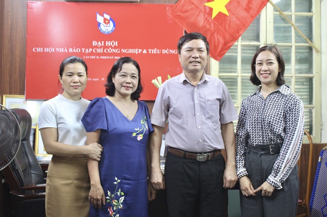 Tạp chí Công nghiệp & Tiêu dùng: Điểm tựa vươn xa của cộng đồng doanh nghiệp