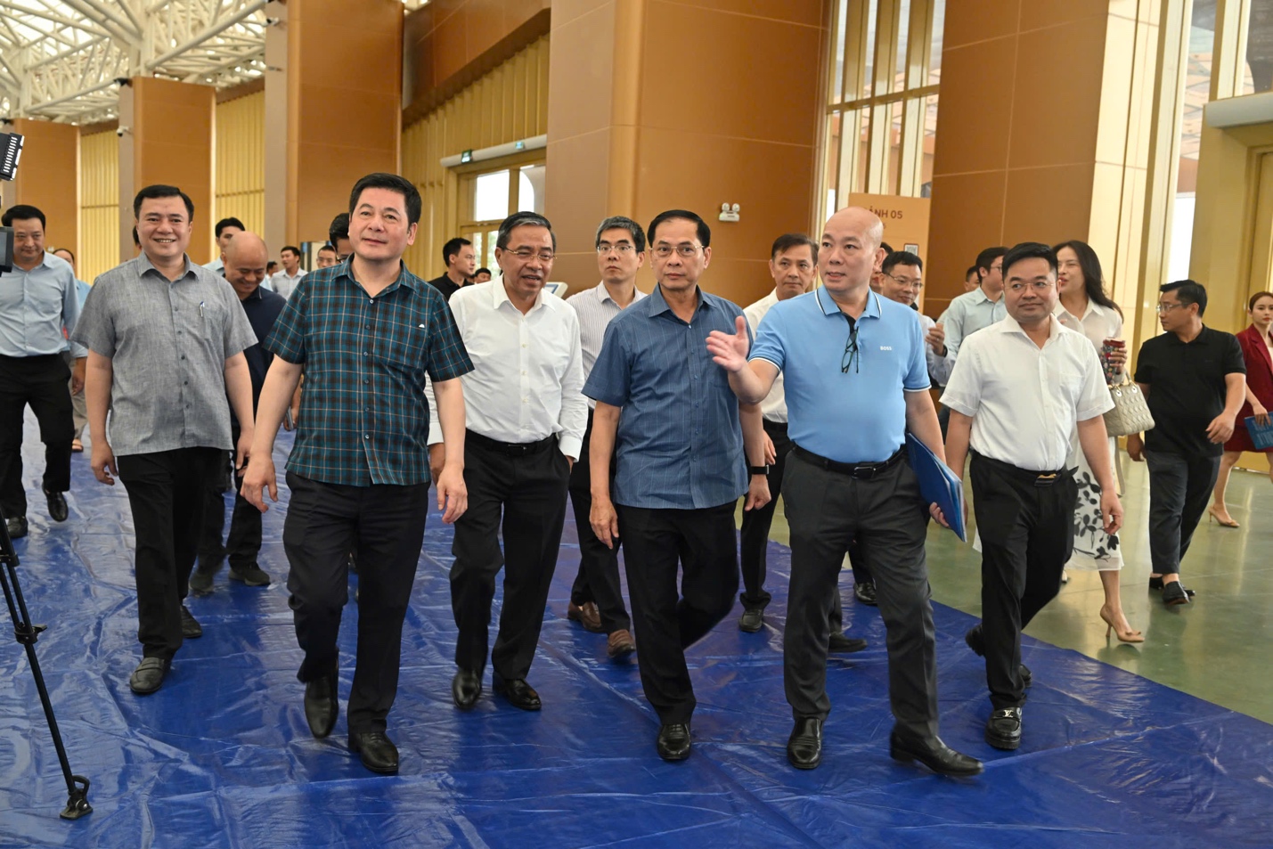 Đảm bảo đúng tiến độ triển khai tổ chức Hội chợ Mùa thu 2025