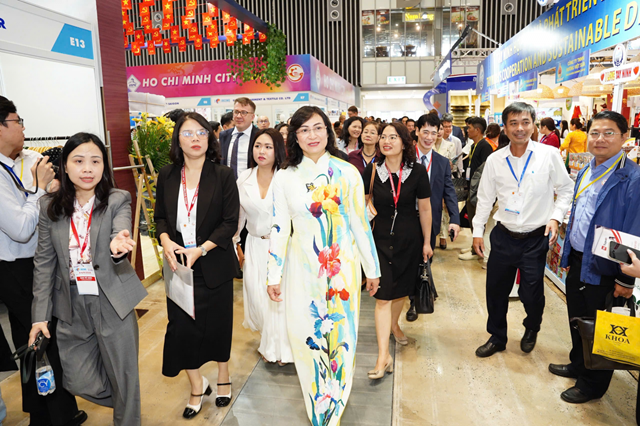 Thứ trưởng Phan Thị Thắng: Du lịch trở thành động lực, thương mại và đầu tư là nền tảng cho sự thịnh vượng kinh tế