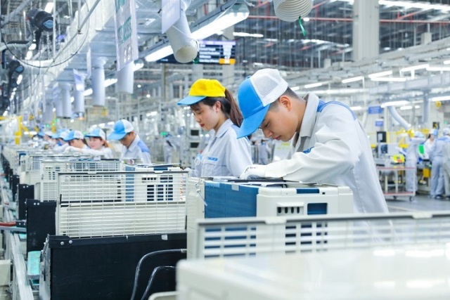 Thúc đẩy tăng trưởng gắn với ổn định kinh tế vĩ mô, phấn đấu tăng trưởng 8% trở lên trong năm 2025