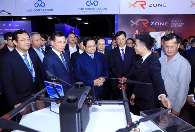 Ra mắt hệ sinh thái chuyển đổi số toàn diện cấp phường, xã