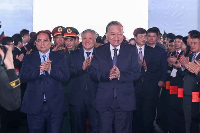 Việt Nam chính thức khởi công nhà máy chế tạo chip bán dẫn đầu tiên