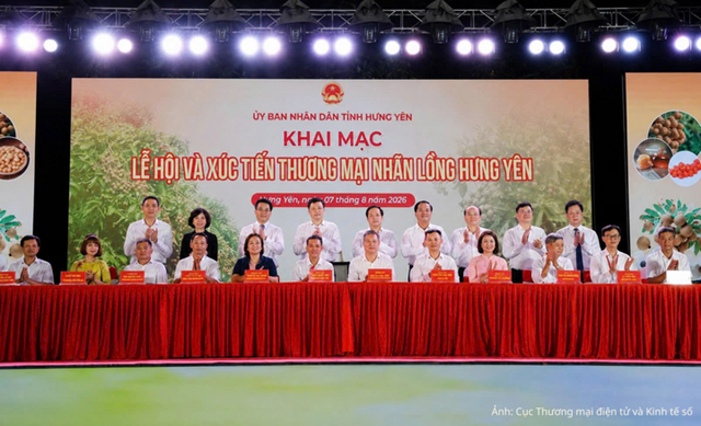 Nhãn lồng Hưng Yên mở rộng đầu ra nhờ thương mại điện tử
