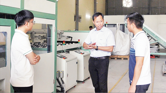 Lời giải cho bài toán xử lý pin mặt trời phế thải