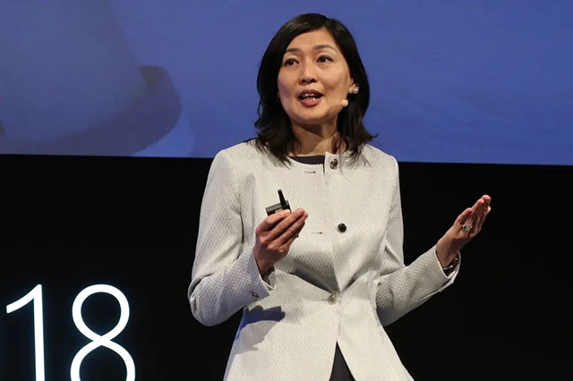 Microsoft bắt buộc dùng AI khi làm việc