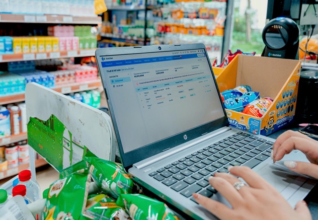 Đơn giản hóa chế độ kế toán cho hộ kinh doanh cá thể: KiotViet ra mắt phần mềm kế toán miễn phí 