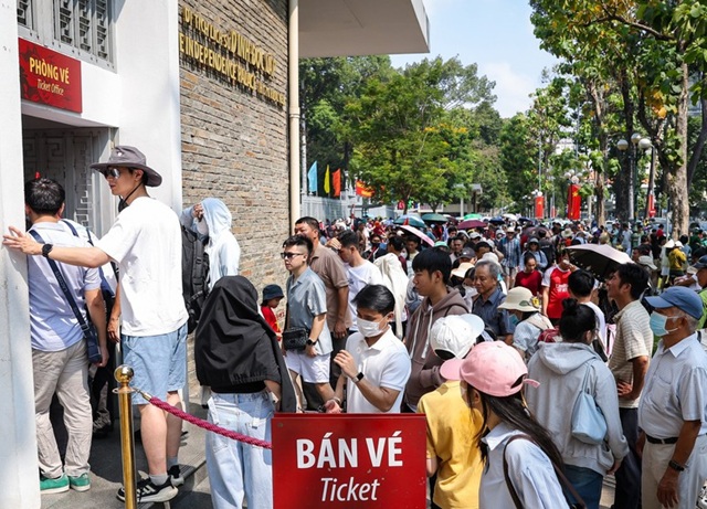 TPHCM: Các điểm tham quan, vui chơi giải trí sôi động dịp lễ 30/4