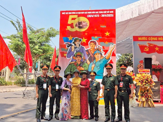 5 ngày hòa mình với những người lính góp phần làm nên chiến thắng 30/4