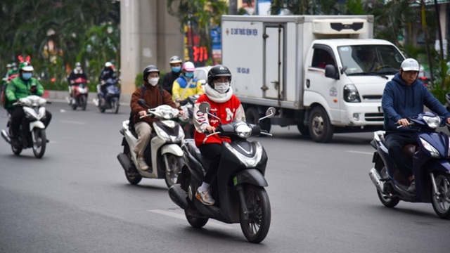 Thời tiết ngày 18/11: Miền bắc chuyển rét, có nơi nhiệt độ xuống 5 độ C; Trung Bộ vẫn mưa lớn