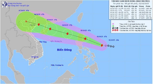Bão Matmo hình thành, đang di chuyển vào Biển Đông thành bão số 11