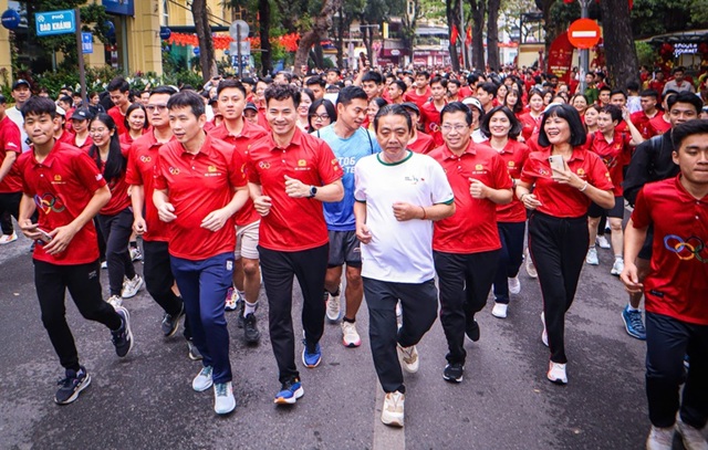 Hơn 1,3 triệu người hưởng ứng Ngày chạy Olympic vì sức khỏe toàn dân năm 2026