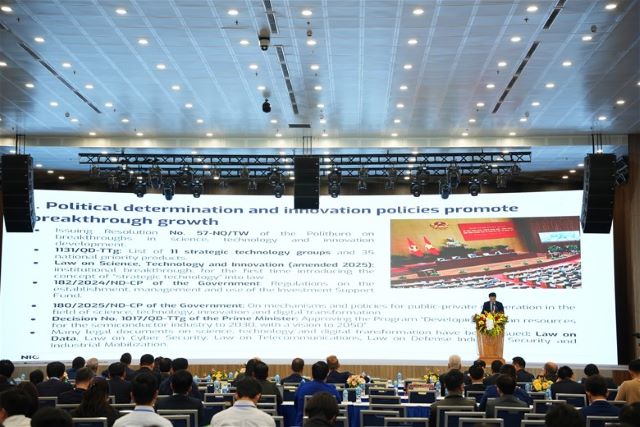  Diễn đàn học thuật về năng lượng và công nghệ tiên tiến