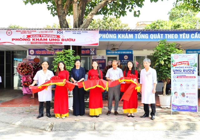 Bệnh viện Đa khoa Quốc Oai khai trương Phòng khám Ung bướu